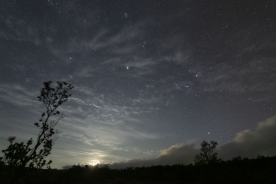 1023_SHS4866j-kahuku-moonrise