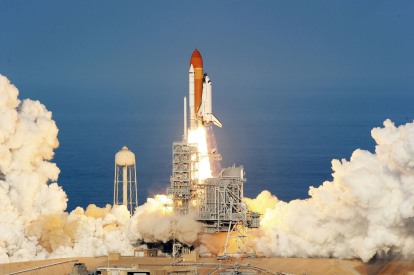 US-SPACE-SHUTTLE-DISCOVERY