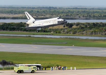 US-SPACE-SHUTTLE-DISCOVERY