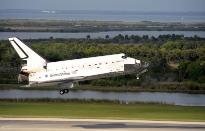 US-SPACE-SHUTTLE-DISCOVERY
