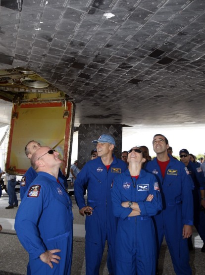 US-SHUTTLE-RUNWAY-01