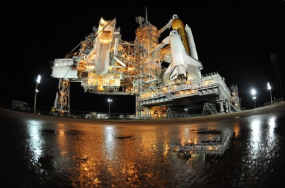 US-SPACE-SHUTTLE-ENDEAVOUR
