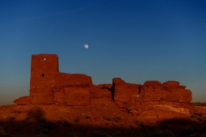 Moonrise over the Wukoki pueblo. (click to enlarge)