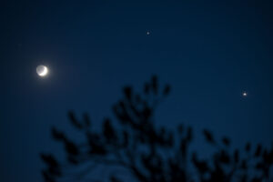 Saturday night's trio of the moon, Jupiter and Venus.